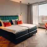 Der Valk 4*